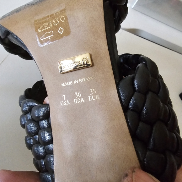 L'intervelle Leather Sandals - Picture 7 of 7